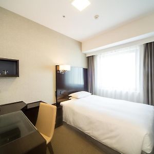 Single Room Non-Smoking Shower Only